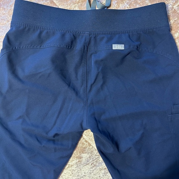 Figs Navy Scrub Pants with Light Gray Drawstring - Picture 3 of 6